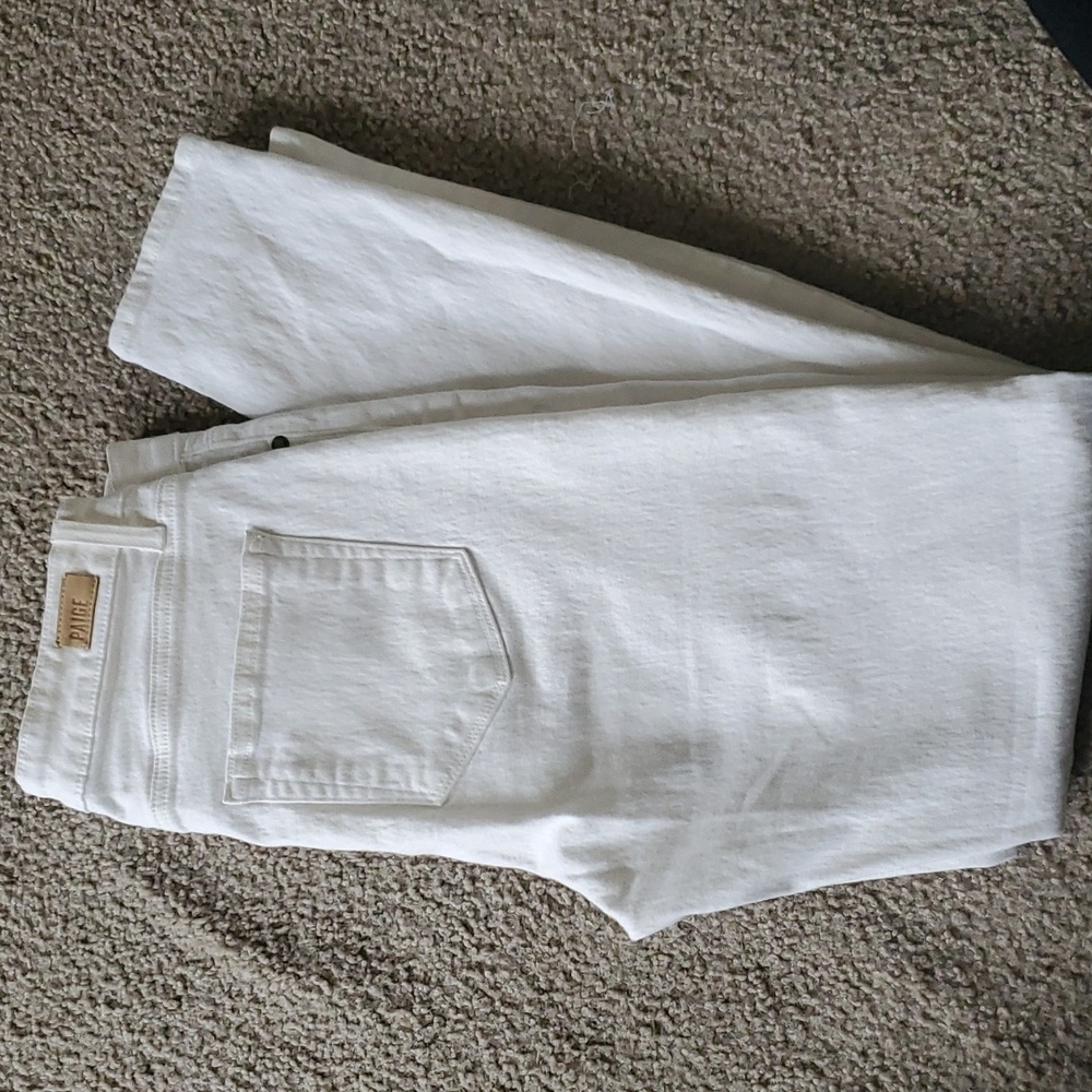 PAIGE Hoxton Ankle Skinny Jeans in Crisp White